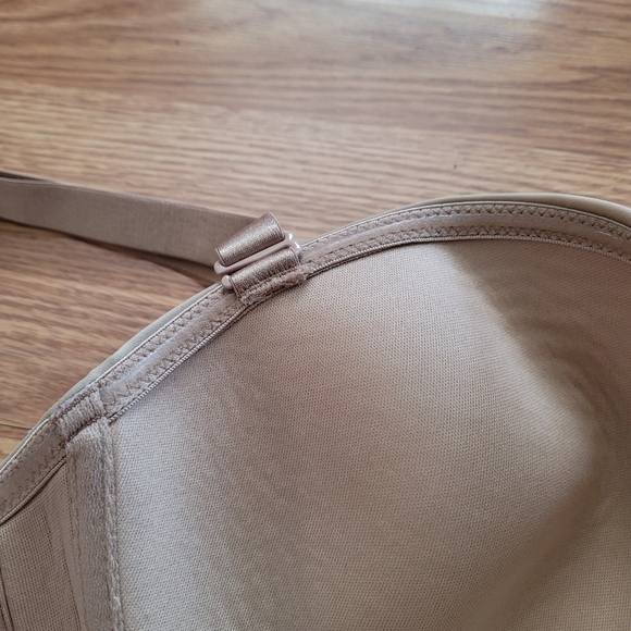 2/$40 Worn once. Addition Elle bra (convertible) - Picture 2 of 4